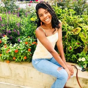 Meet your Posher, Carly